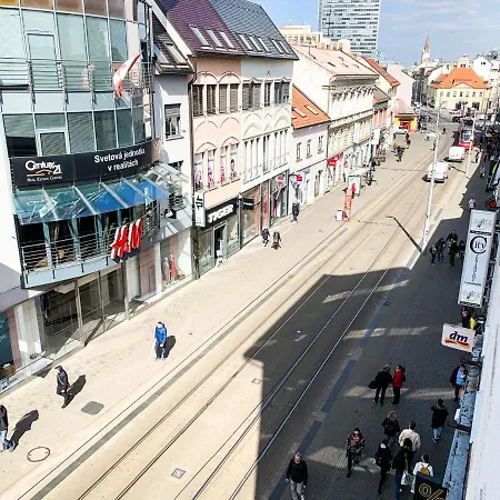 Gorgeous Centre With Free Parking Space Apartament Bratysława