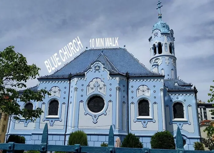 Gorgeous Centre In With Free Parking ברטיסלאבה