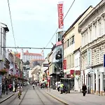 Gorgeous Centre With Free Parking Appartement Bratislava